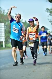 BIB: 47442, 40137
                            <button type="button" onclick="openModal(10116149)" class="btn btn-primary btn-sm float-right btn-popup" data-toggle="modal" data-target=".modal-high-quality">
                        <i class="fas fa-shopping-cart"></i> Add to Cart
                    </button>
                                            <button type="button" onclick="isThisMe(10116149, true)" class="btn btn-success btn-sm float-right btn-popup btn-isme hidden" data-toggle="tooltip" data-placement="bottom" title="นี่คือรูปของคุณใช่ไหม คลิกที่นี่เพื่อเอาเข้าอัลบั้ม">
                        <i class="fas fa-plus"></i> Add to album
                    </button>
                    <button type="button" onclick="isThisMe(10116149, false)" class="btn btn-warning btn-sm float-right btn-popup btn-isnotme hidden">
                        <i class="fas fa-ban"></i> Remove from album
                    </button>